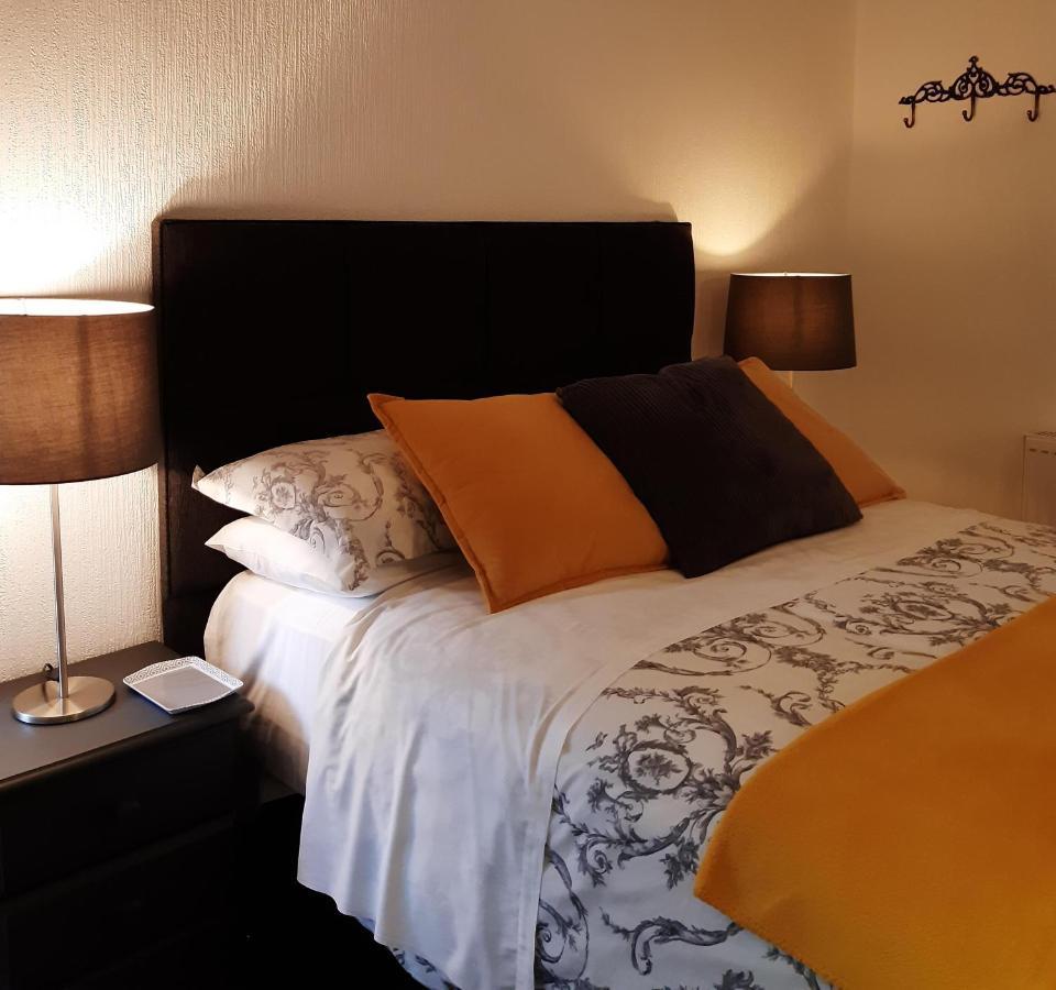 Heatherlea Guest House Wilmslow Buitenkant foto